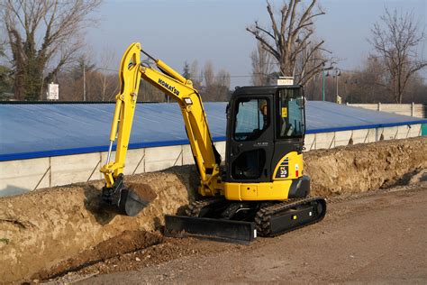 komatsu pc35mr specs